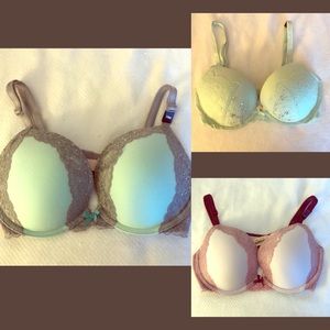 3 Victoria’s Secret Bras